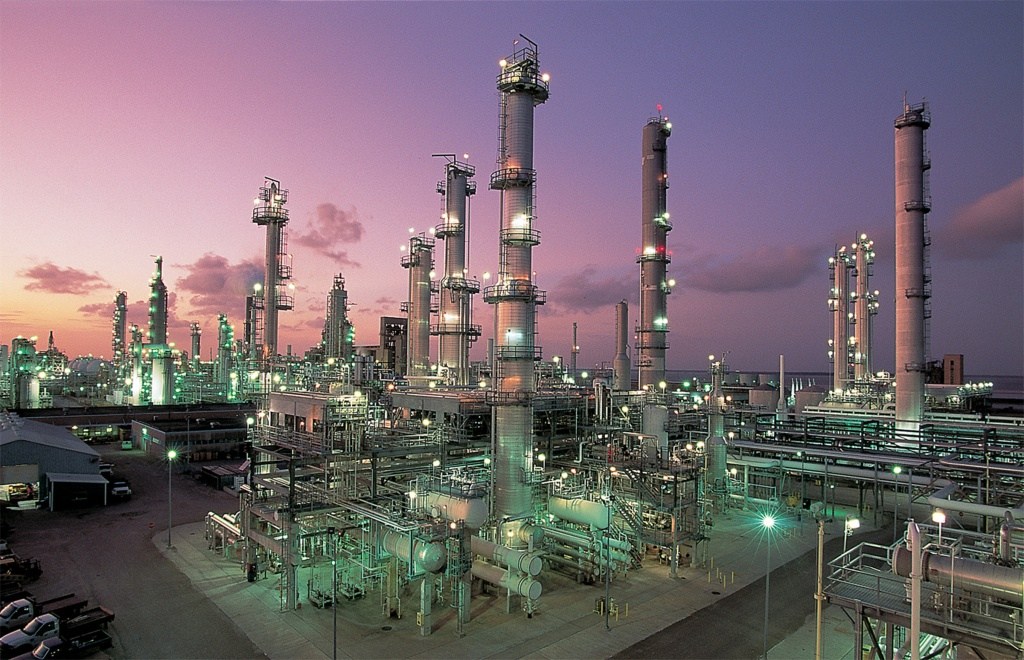 Oil Refinery